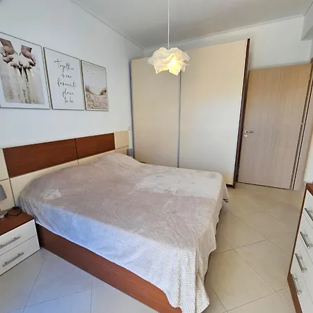 Apartment Pearl Sea View Sarande